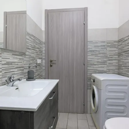 Aurora House,perfect Location And Free Parking Fiumicino